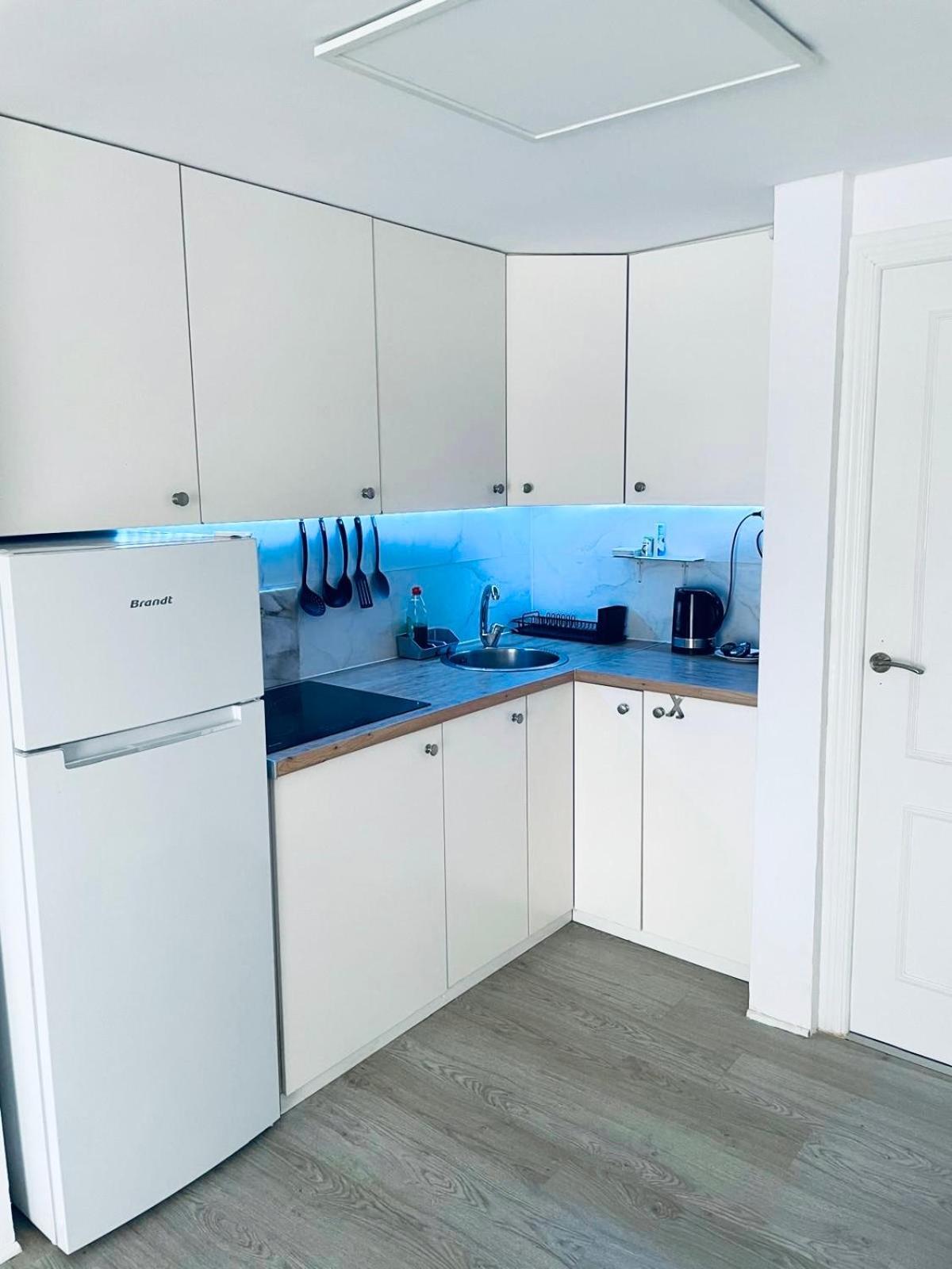Przytulny Apartament 100m od plaży Torrevieja Zewnętrze zdjęcie
