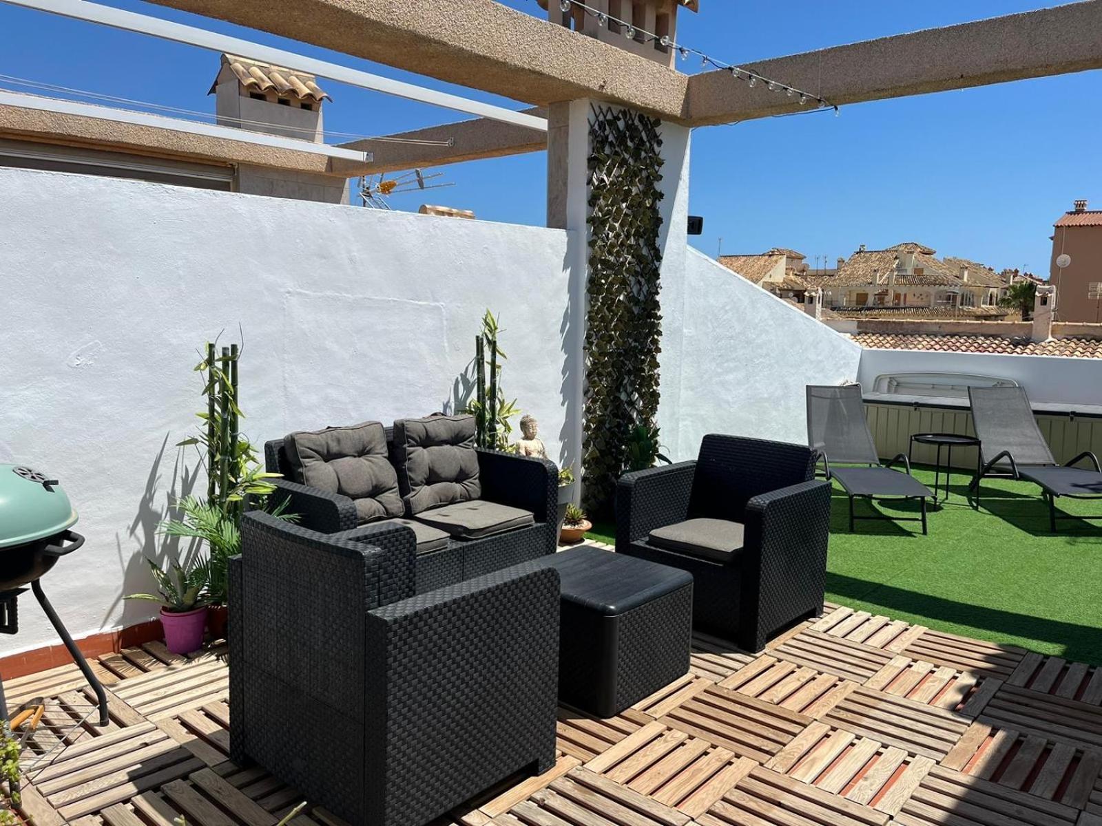 Przytulny Apartament 100m od plaży Torrevieja Zewnętrze zdjęcie