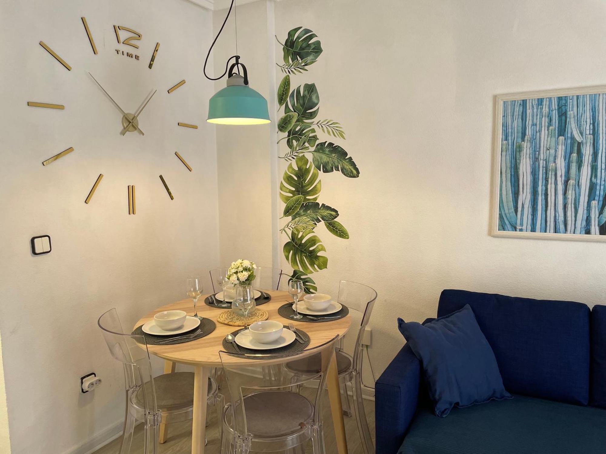 Przytulny Apartament 100m od plaży Torrevieja Zewnętrze zdjęcie